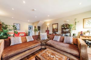 Lounge shot 3- click for photo gallery